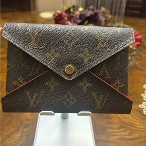 Louis Vuitton kirigami medium